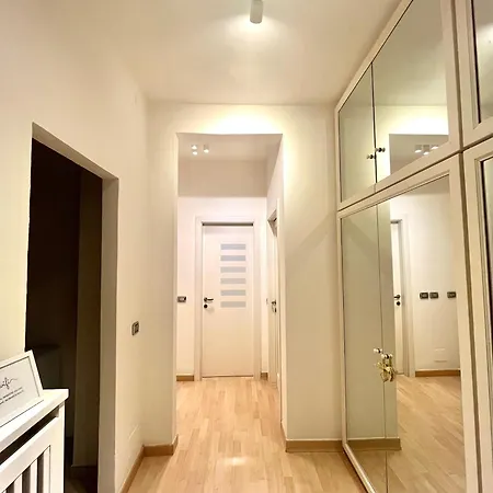 Silvia & Valentina's *